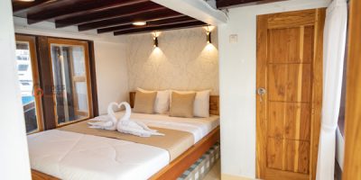 alfatran - 5. Deluxe Full Ocean View - upper deck (queen Bed + Extra Single Bed 2-3pax) (4)