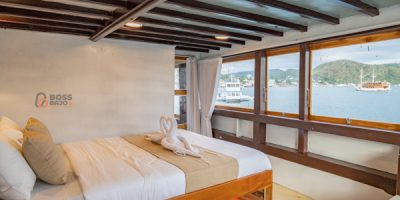 alfatran - 6. Master Ocean View - upper deck(queen bed + Extra Single Bed 2-3 pax) (3)