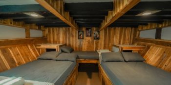 almadira-CABIN-3-Share-QueenBed-QueenBed-Single-1.jpg