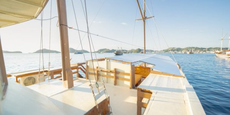 almadira-Sundeck-1-2.jpg