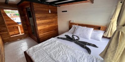 flores-utama-Master-Ocean-2-Queen-Bed-extra-bed-6.jpg