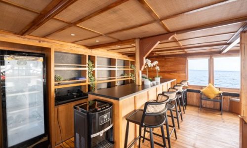lamborajo-3-dining-room-4-1.jpg