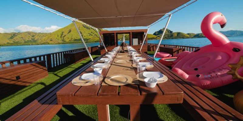 ocean-pro-DINING-ROOM-OUTDOOR-1-1.jpg