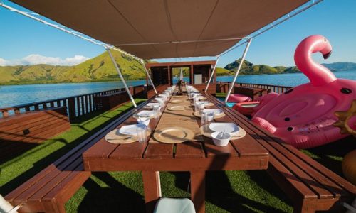 ocean-pro-DINING-ROOM-OUTDOOR-1.jpg